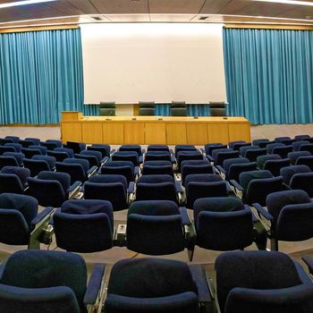 Διαδικτυακή συζήτηση με θέμα "Κινδυνεύει η δημοκρατία από τα μέσα κοινωνικής δικτύωσης; Πόσο εκτεθειμένοι είμαστε στα ψέματα σε θέματα πολιτικής επικαιρότητας;" : Παρασκευή 2/5